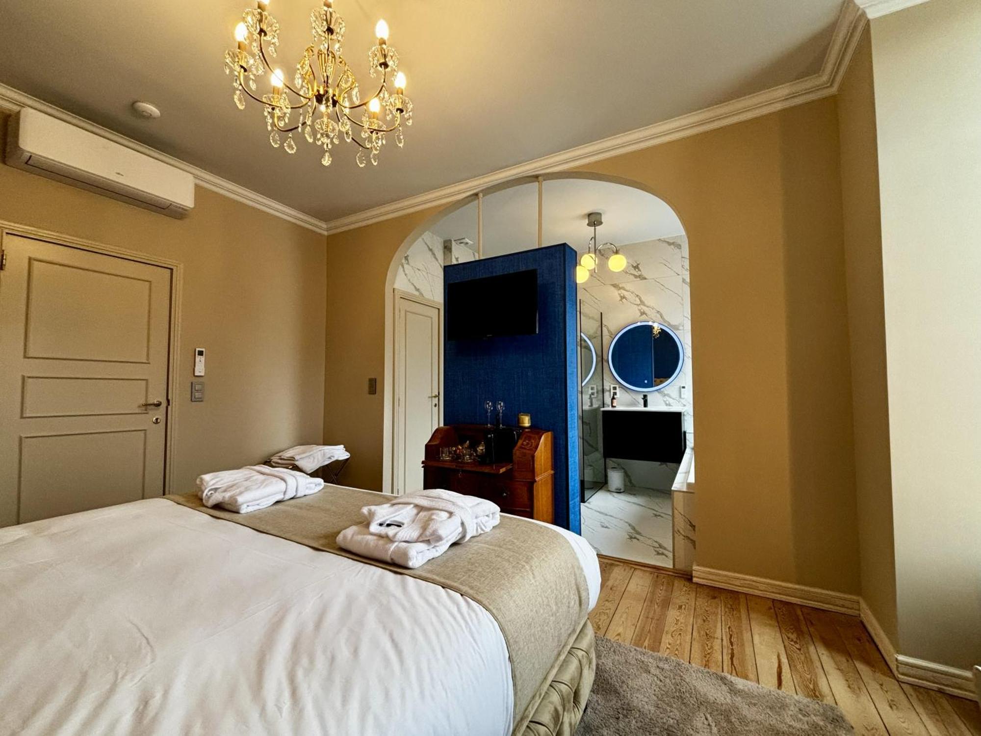 Maison Du Roi Liege Ngoại thất bức ảnh